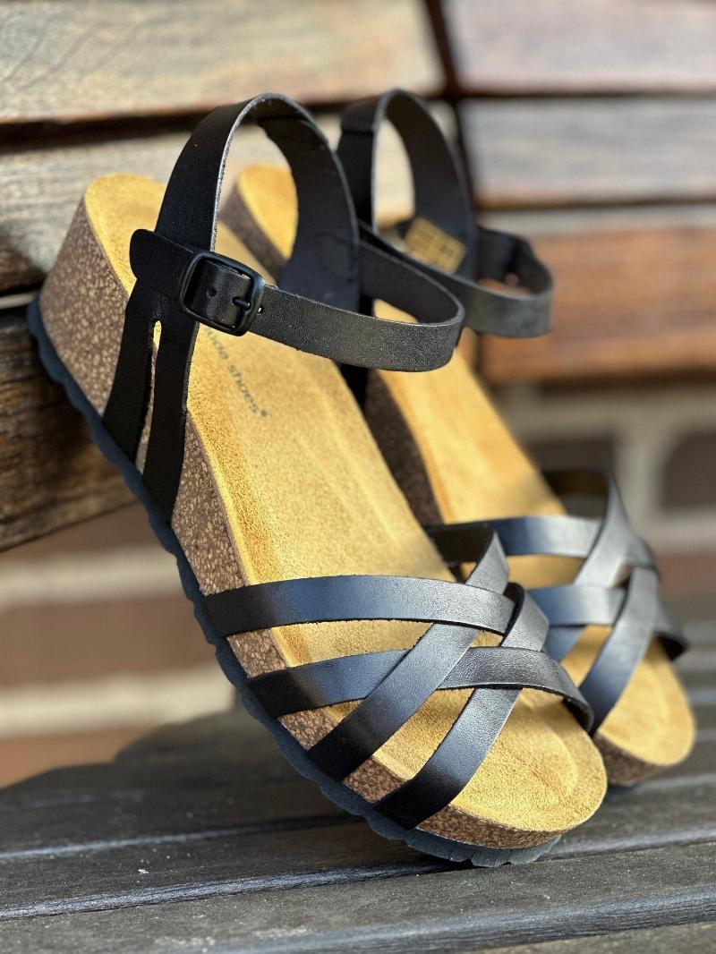 Bella Moda kilehæl sandal i sort - Komfortabel og stilfuld