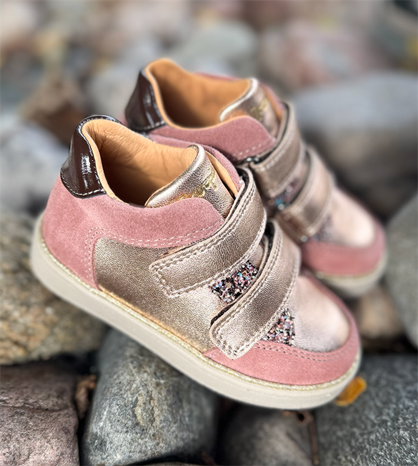 BabyBotte Intrépides Klaire velcro sneakers, rosaguld